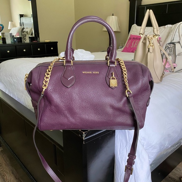 Michael Kors Grayson Satchel - Picture 3 of 5